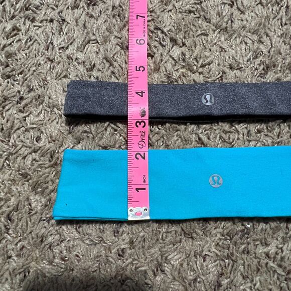 Lululemon Fly Away Tamer Headband Bundle of 2 Teal and Gray - Picture 5 of 5